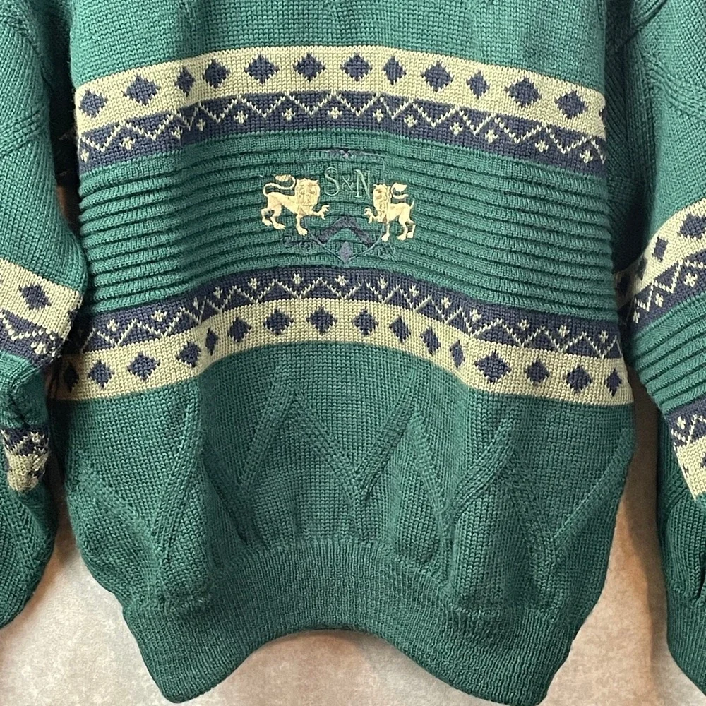 Aklanda Sweater Mens Medium Green Lions Crest Wool Made in Australia Vintage‎